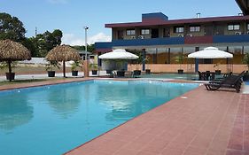 Express Inn Coronado & Camping
